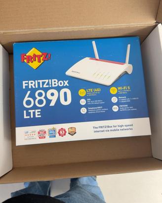 FRITZ!Box 6890 LTE