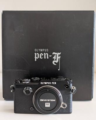 come NUOVA Olympus Pen-F NERO BLACK scatti 5.300