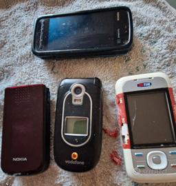 Cellulari vecchi