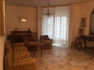 Appartamento ammobiliato a Manfredonia