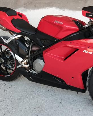 Ducati 848
