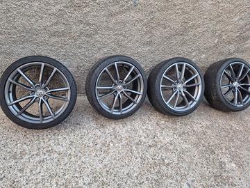 Set cerchi in lega Pretoria originali 19 pollici
