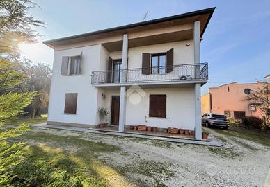 VILLA SINGOLA A PEGOGNAGA