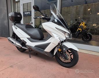 Kymco Xciting 300i ABS