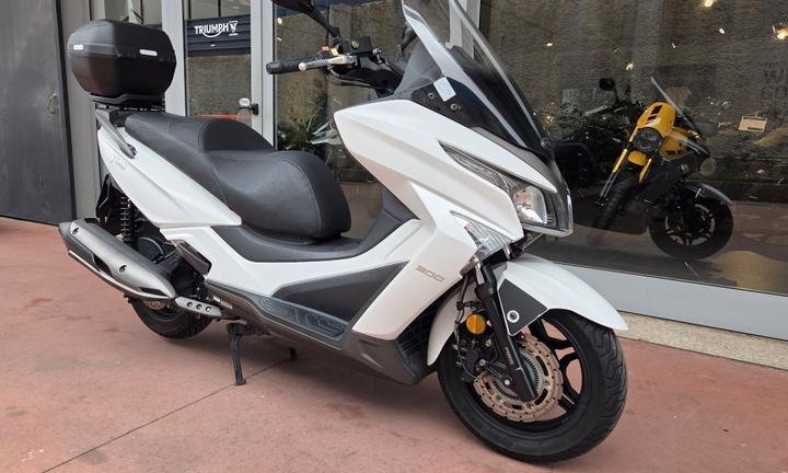 Kymco Xciting 300i ABS