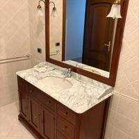 Mobile bagno con specchiera