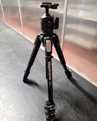 Treppiedi per macchina fotografica 