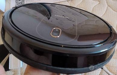 robottino aspirapolvere 