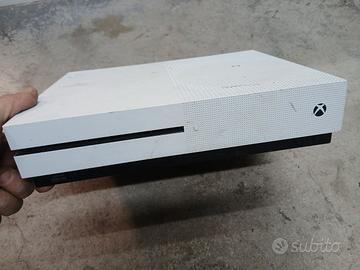 console Microsoft Xbox One S 