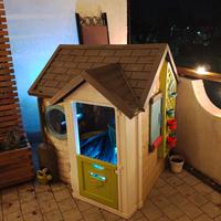 casetto smoby tenuta molto bene