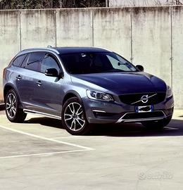 Volvo v60 2.4 AWD 2016