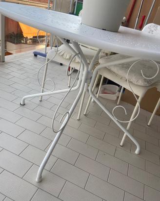 Tavolo da giardino