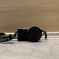 Sony A5100 + 16-50mm