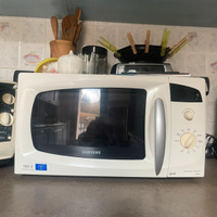 Forno microonde combinato grill 23 litri