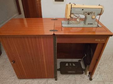 MACCHINA DA CUCIRE SINGER MOD. 267