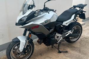 BMW F900XR