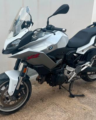 BMW F900XR