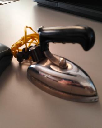 mini ferro da stiro 