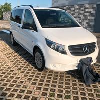 Mercedes Vito Mixto