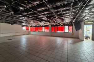 Immobile di 236 m² a Castel del Piano