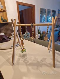 Palestrina in legno per neonati stile Montessori
