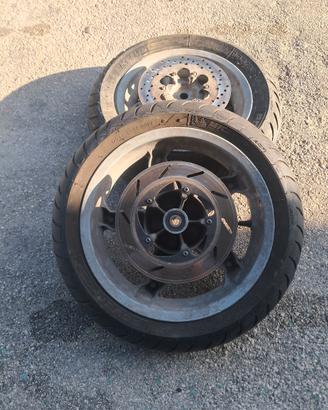 ruote complete per benelli velvet