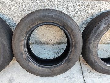 Goodyear Efficent grip 175/65 R14 86T