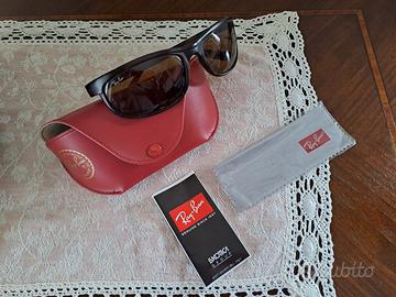 Ray-Ban RB4092 occhiali da sole 