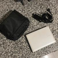 Netbook Samsung 128gb ssd bianco + borsa omaggio!