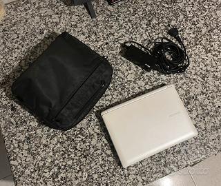 Netbook Samsung 128gb ssd bianco + borsa omaggio!