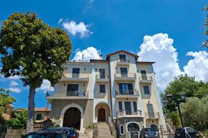 Rif.78 Appartamento in Villa Storica Grottaferrata