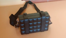 Borsello nero Bershka
