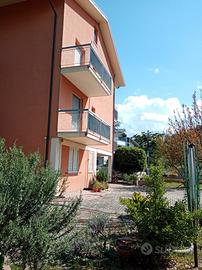 Soluzione in bifamiliare zona celletta