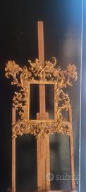 cornice in legno intagliato e dorato 
