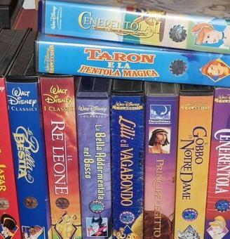 Cassette Vhs, Video 8 in chiavetta