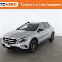 MERCEDES-BENZ GLA 200 DU32185