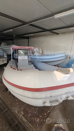 Gommone joker boat coaster 4,70 metri con 40 CV ev