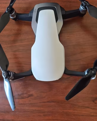 DJI Mavic Air Drone come nuovo