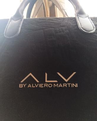 2borse una alviero Martini nuova una bianca v 77