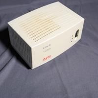 LE1200  Regolatore di tensione automatico Line-R 1