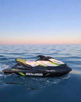 Jet ski sea doo