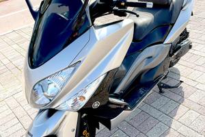 Yamaha TMAX 500