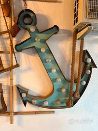 Grande insegna vintage  luminosa a fotma di Ancora