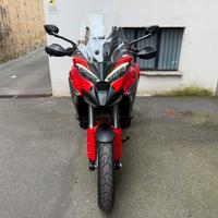 Ducati Multistrada V4S Travel & Radar