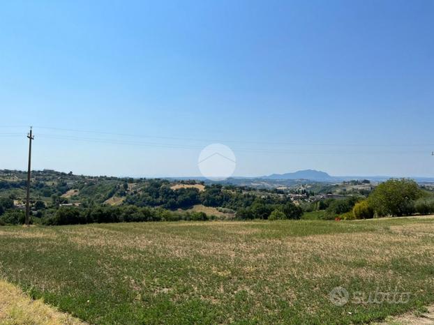 TER. RESIDENZIALE A CALVI DELL'UMBRIA