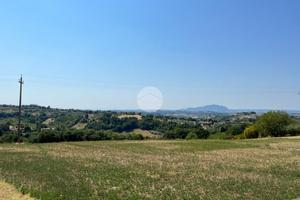 TER. RESIDENZIALE A CALVI DELL'UMBRIA