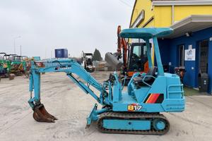 Mini escavatore YANMAR B17