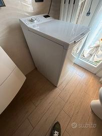 Lavatrice  Hotpoint Ariston 6 kg. carica verticale