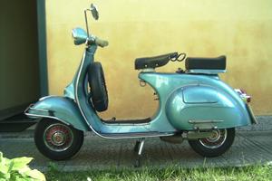Vespa 150 VBB1T (1961) - Targa Originale FO - Docu