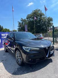 Alfa Romeo Stelvio 2.2 Turbodiesel 180 CV AT8 RWD 